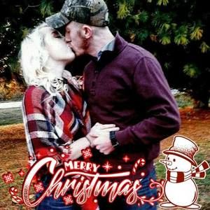 Meet your Posher, Mia